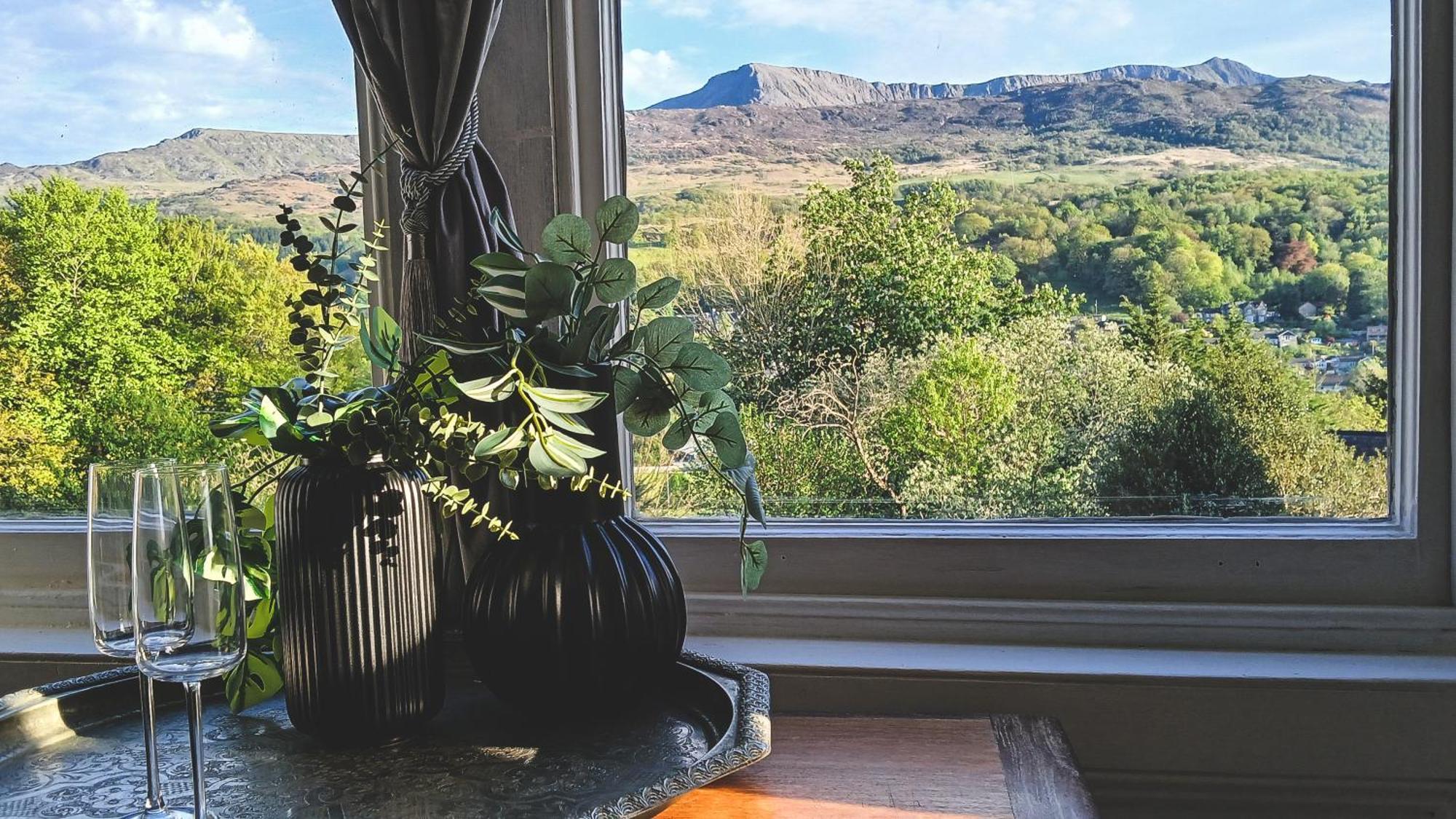 Amazing Cader Views Torrent En Suite Dolgellau Exterior photo